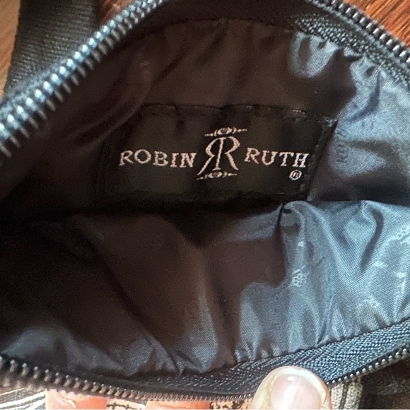 SOLD ON X-POST Robin Ruth Black and White London Crossbody Bag - Picture 8 of 10